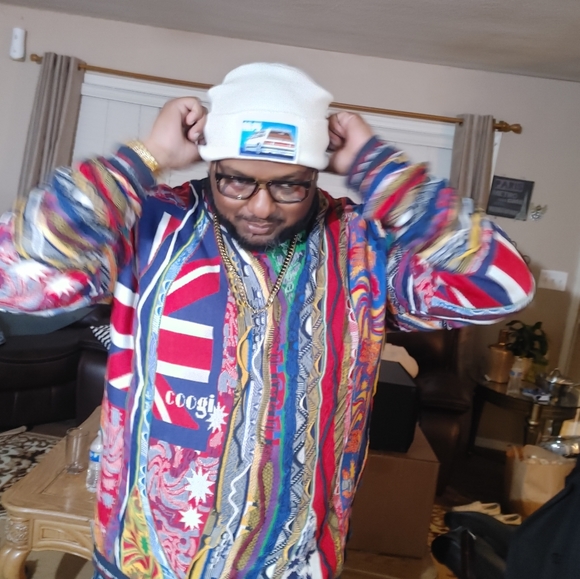 Meet your Posher, Raymond - Picture 8 of 8